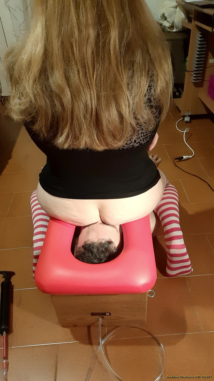 goddess82: Face sitting drôle !