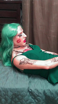 Niezwykle gorące szarpanie crossdresser