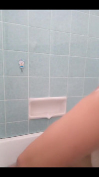 V neposlední řadě moje prsa.