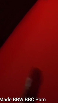 Incredibile sborrata solitaria accarezzando il mio bbc
