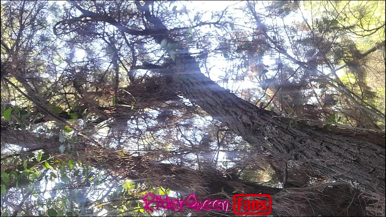 Riderqueen BBW Step Mom Latina Ebony: 야외에서 혼자 있는 라이더 퀴엔