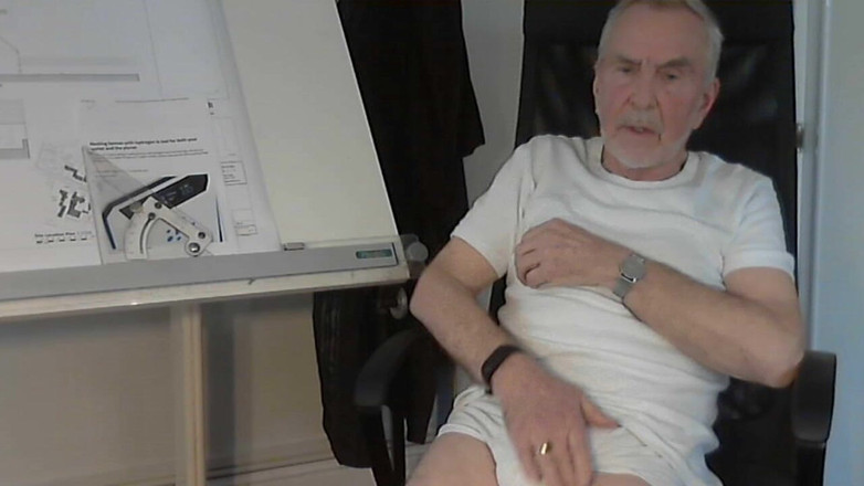 Silver Fox Sex: 角質を得るのを助けることはできません