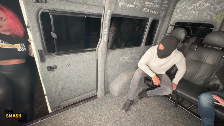 Smash bus: Alexxa Vice Double Trouble Smash