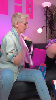 Spanking while cumming - Girl & Femboy - 4K (Full video)