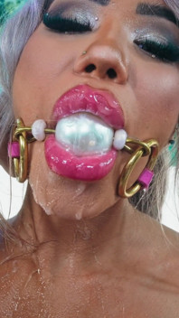 Luna Luxe Sloppy Bg