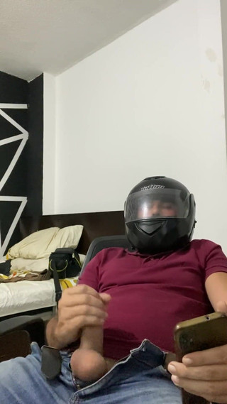 Latin mature king: Messenger fotoğraflarıma mastürbasyon yapıyor bölüm 1