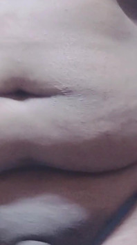 La bella trans formosa e paffuta mostra le sue cose