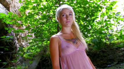 German amateur - 100% German hardcore videos: Si jalang blonde dalam kostum biru dikongkek dalam pepeknya