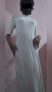 Beautiful Sri Lankan Sissy Dancing and Show Her Panty