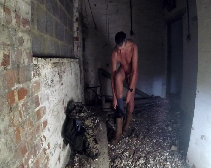 Andy: Více starých budov