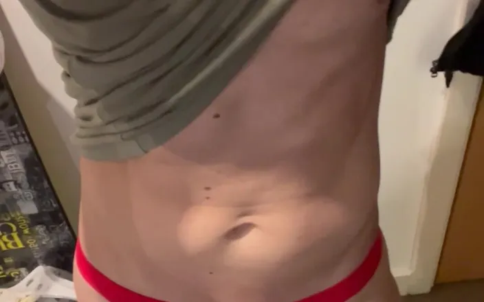 Jonathon 4 you: Jonathon4you Showing My Torso