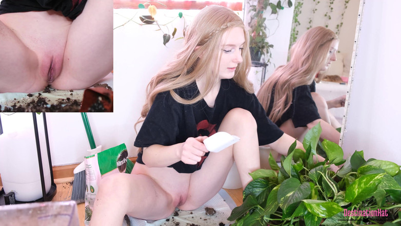 Destination Kat: podczas repottingu