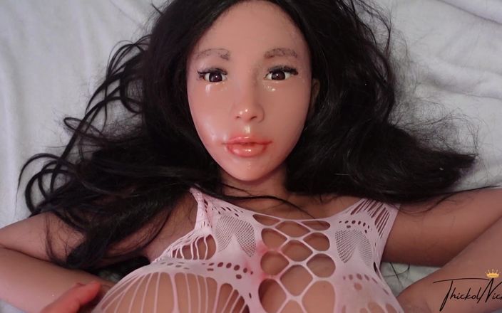 Nick King: 巨乳ホットラティーナ熟女は良いセックスを楽しんでいます