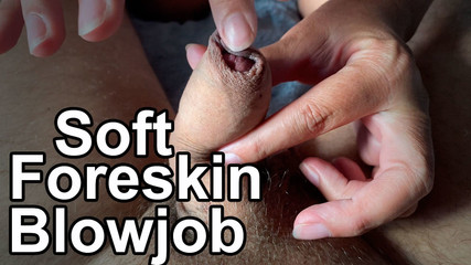 Mary Di: Sání měkkého až do tvrdého neobřezaného ptáka, hra s předkožkou....