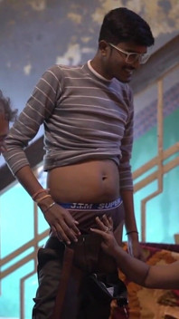 Bhabhi zgodzić się na imprezę kurwa! Niesamowity gorący seks gang bang