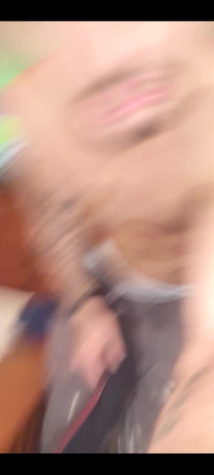 Englishtom20vip: Sledujte, jak si vezmu svou pracovní uniformu