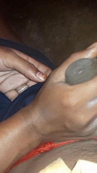 Bhabhi telah menghilangkan dahaga batang saya