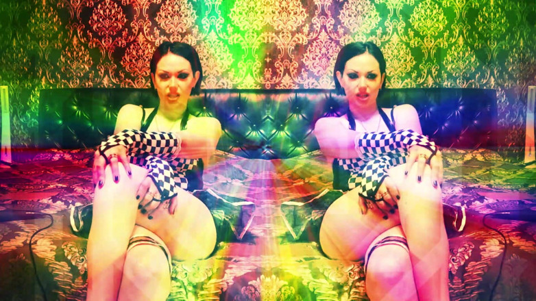 Goddess Misha Goldy: Te voy a borde, mi buen esclavo