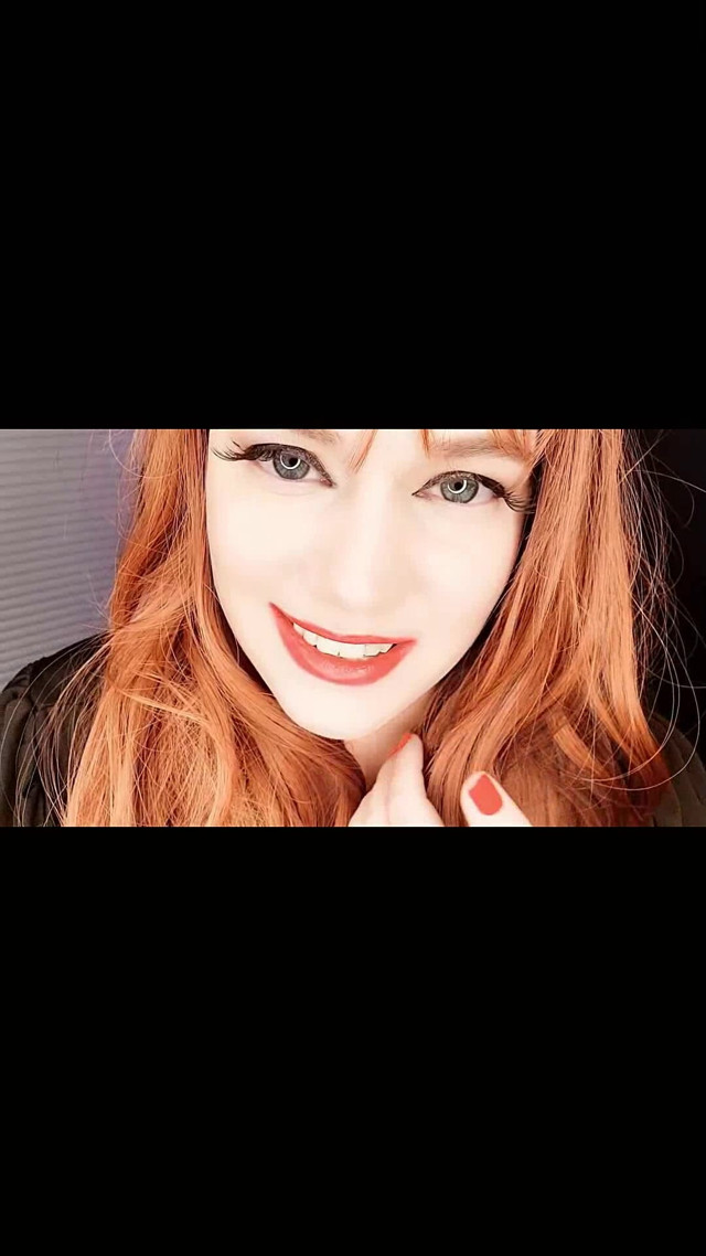 Scarlet Shrinks You! (wmv) (Scarlet Vixen) Scarlet Shrinks You! (wmv) (Scarlet Vixen)