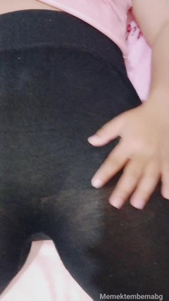 Asian girl videos: Fata se distrează foarte mult