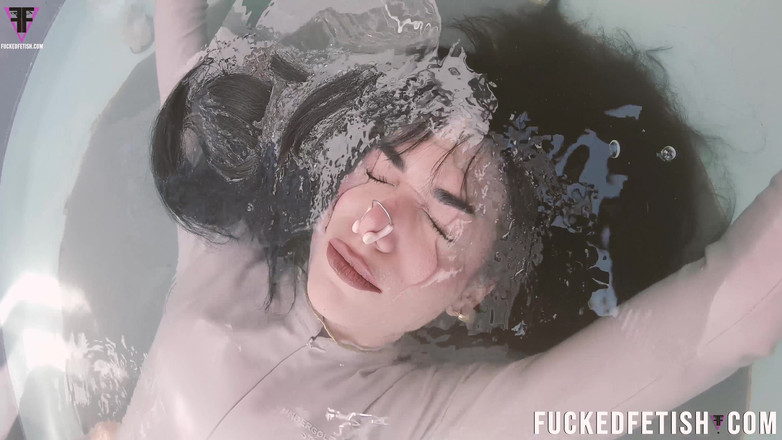 Fucked fetish: 4k erste latina-göttin undergold, Bplay swinsuit wasser