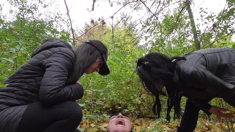 Femdom Austria: Spitting session in the forest