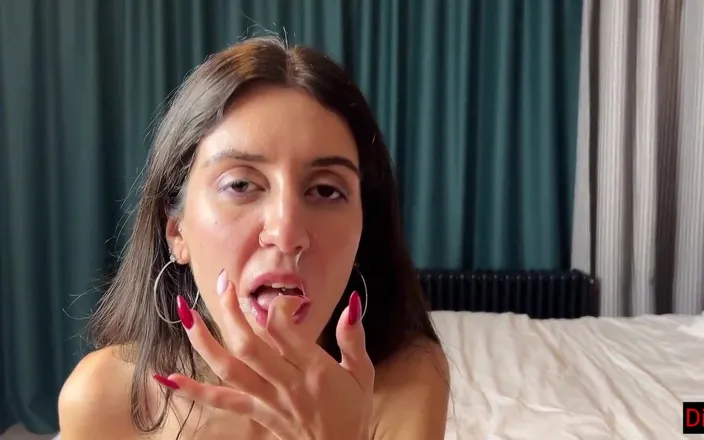 Dis Diger: Kouřím nonstop ptáka a chci do pusy horké sperma