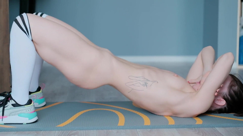Lana Young: Il mio allenamento nudo