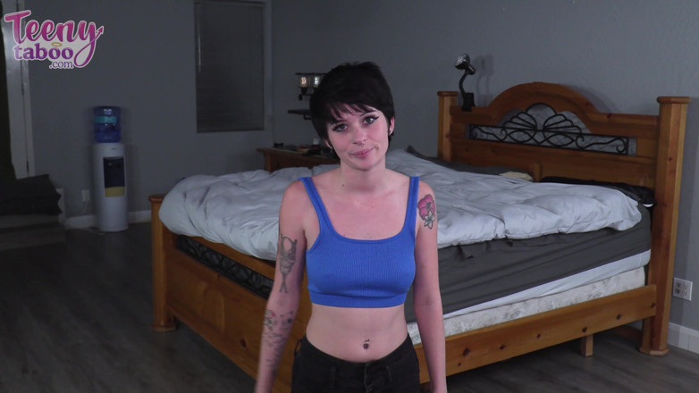Teenytaboo: Înapoi pe Prowl