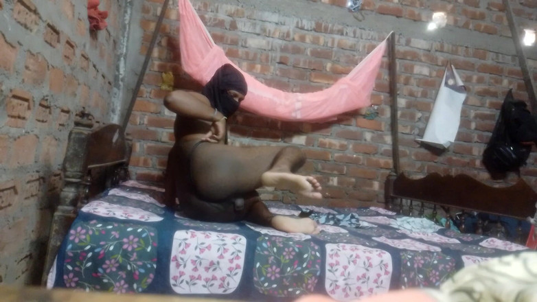 Manjit Das: Indiano negro garoto quase não fode é louco