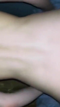 Grande sborrata su una donna calda tigth cunty cazzo