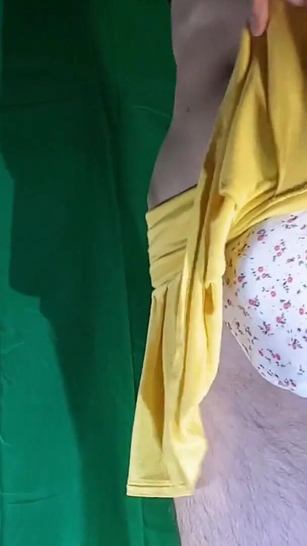 Flowery Seamless Thong with Yellow Skirt (HeIsSooThin)