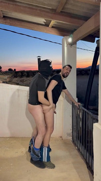 Papa Zuigt De Lul Van Volwassen En Laat Hem Tot Drie Keer Achter Elkaar Klaarkomen