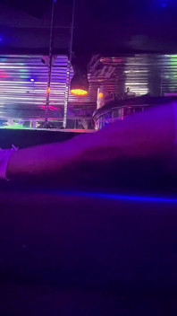 Dans drăguț stripperi în club cu fetiș cu toc înalt, focus