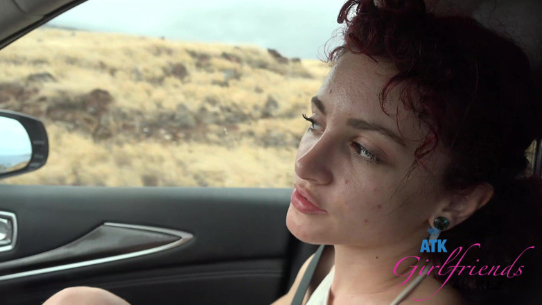 ATK Fans (Girlfriends): Lola Plays with Herself for Stepdaddy in the Car, and...
