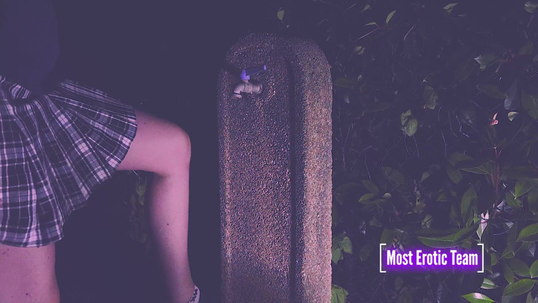 Most Erotic Girl: She pisses at the park fountain at night