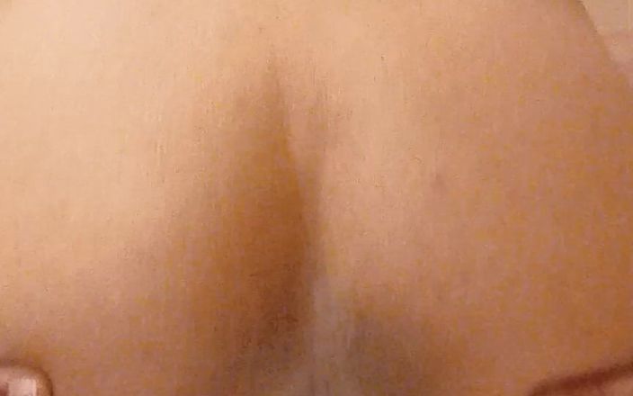 Hosaynympho97: Jen rychlý Lil Somethin pro vás chlapy