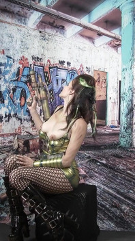 Victoria Daniels - 405 - Zákulisí fotografií