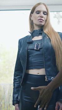 Sexy milfka z Rakouska dostane anál a creampie