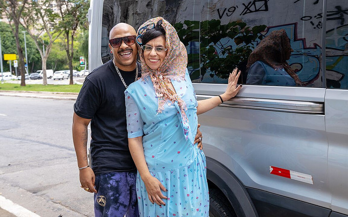 MaturePickup: Бабушке-пыше уничтожают задницу в моем фургоне