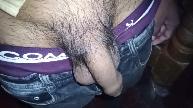 Om Kumar: Hot Video Creator