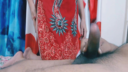 Bolly Karma: Cô gái kế không từ chối làm tình