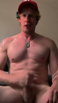 Gay Gooner Christian Hunter Flexes and Goes Hard on His Cummy Thick Cut Cock