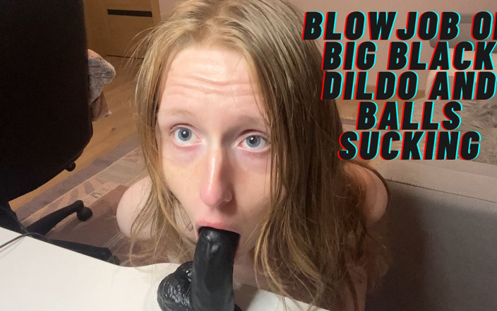 HotRedWildcat: Blowjob pada dildo hitam besar dan menghisap telur