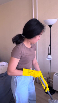 亚洲清洁女工让我为了钱操她