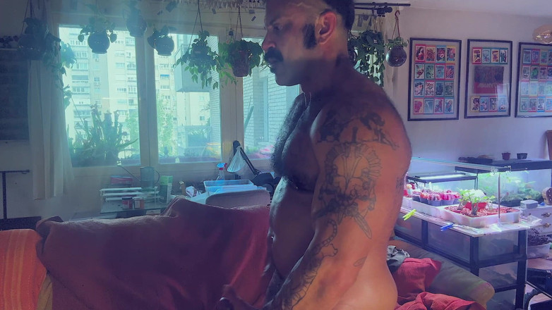 Monster Dick Hunters: Rogan Richards, vítej v klubu. Část 2