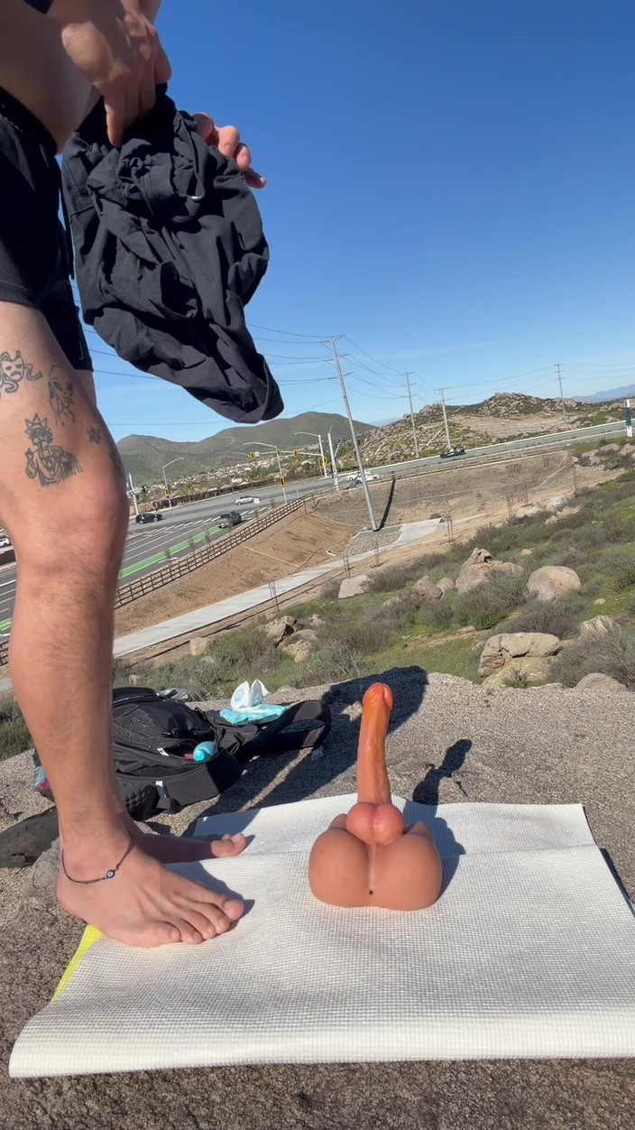 Footboy: Buttfucked on a Hike