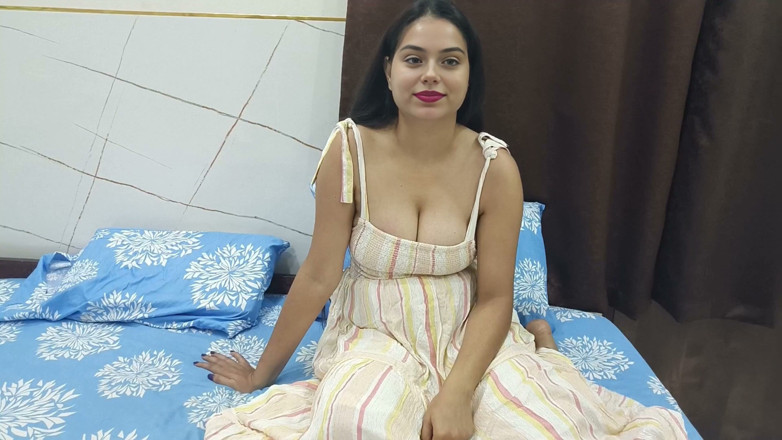 Hornycouple149: Грубый секс с членом моего сводного брата идеально подходит для мокрой киски Saara после расставания