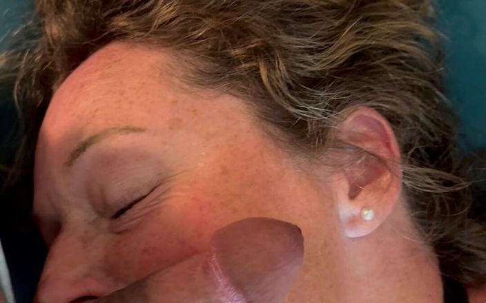Bonewizzard69: Mature Wife Bonemaiden Slow Hands Free on Bonewizzards Cock