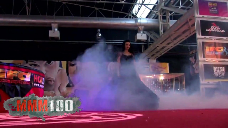 MMM100: Ficeb 2007: Nina Roberts Show op ficeb 2007